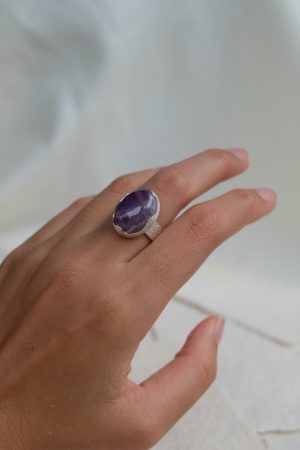 maya-ring-amethyst