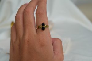 maeve-ring-ver-black-obs